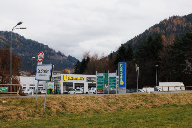 Wald 60: Land ohne Läden 1 Land ohne Läden, Supermarktschließung, St. Stefan ob Leoben, Unimarkt